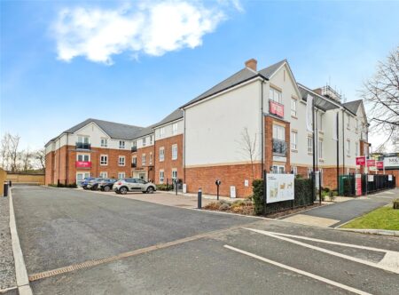 Hollywood Avenue, Gosforth, Newcastle upon Tyne, Tyne and Wear, NE3 5BU
