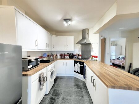 Raleigh Street, Nottingham, Nottinghamshire, NG7 4HR