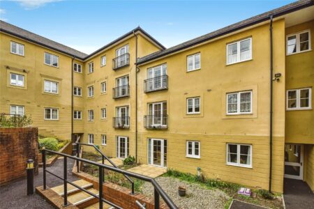 South Street, Yeovil, Somerset, BA20 1ND
