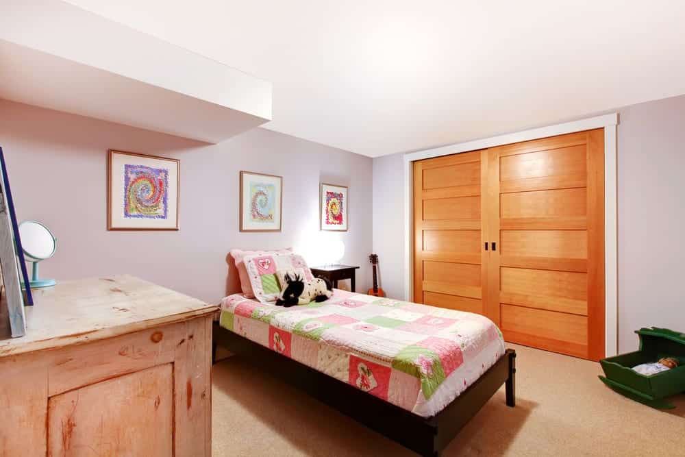 basement child's bedroom with single bed