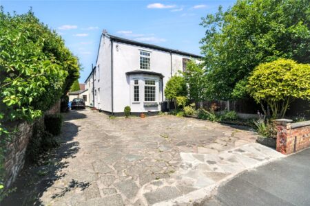 Davyhulme Road, Urmston, Manchester, Greater Manchester, M41 7DL