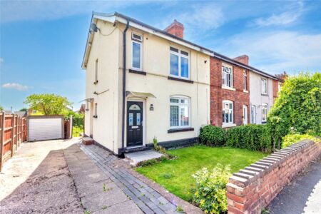 Cemetery Road, Cannock, Staffordshire, WS11 4AY