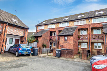 Raglan Street, Gloucester, Gloucestershire, GL1 4AU